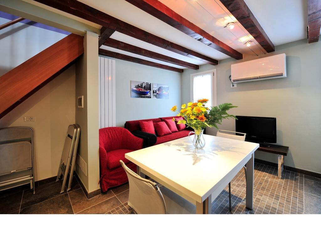 Palace La Vida Apartments By Wonderful Italy Venetië Kamer foto